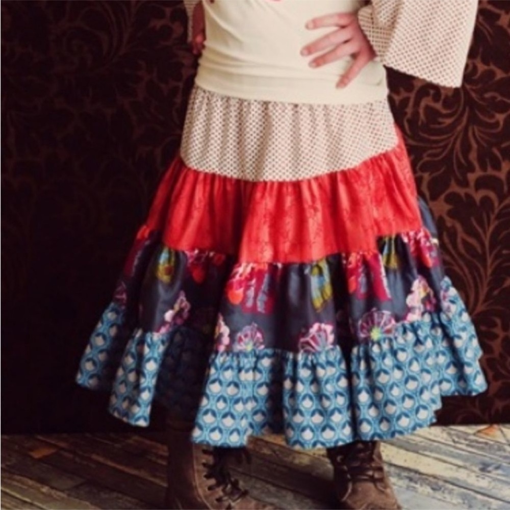 Persnickety tiered midi skirt